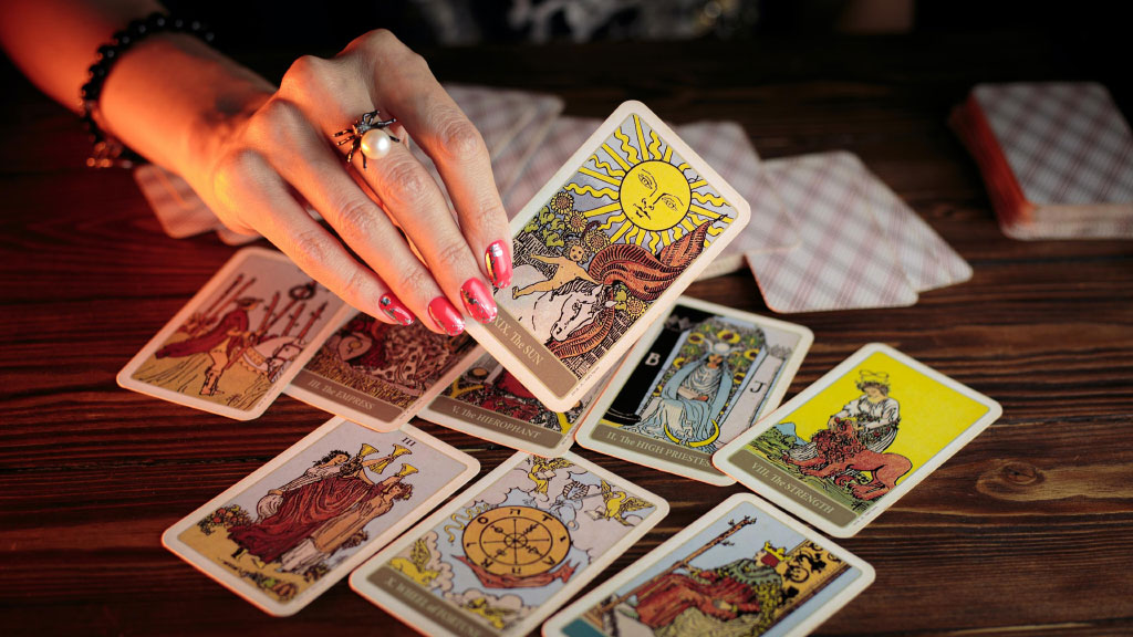 Best Tarot Card Readers